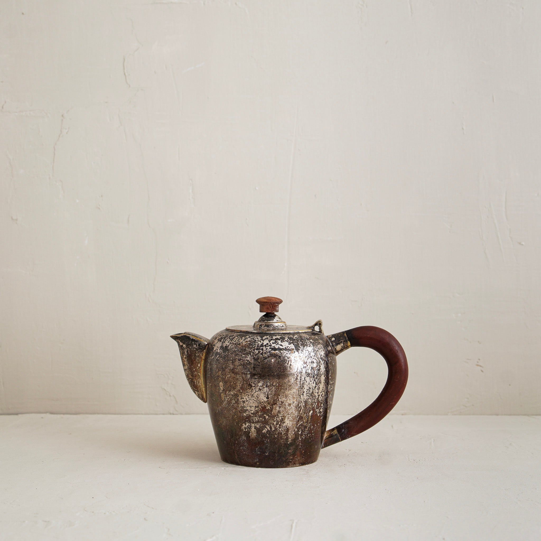 Arlien Tarnished Teapot