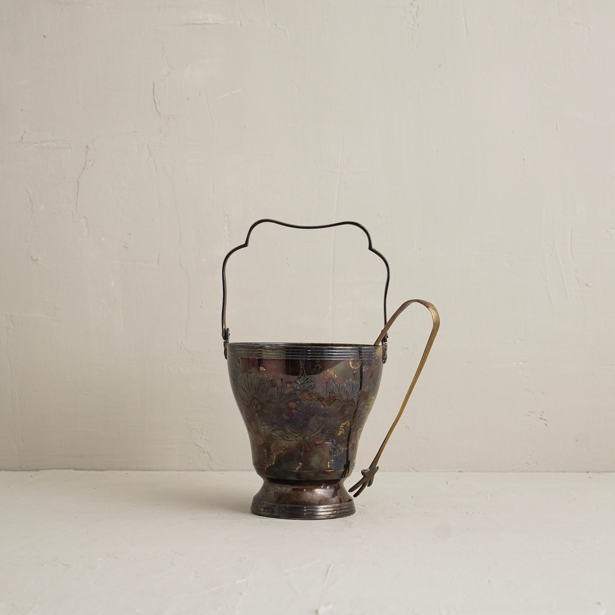 Eanar Tarnished Bucket & Tongs