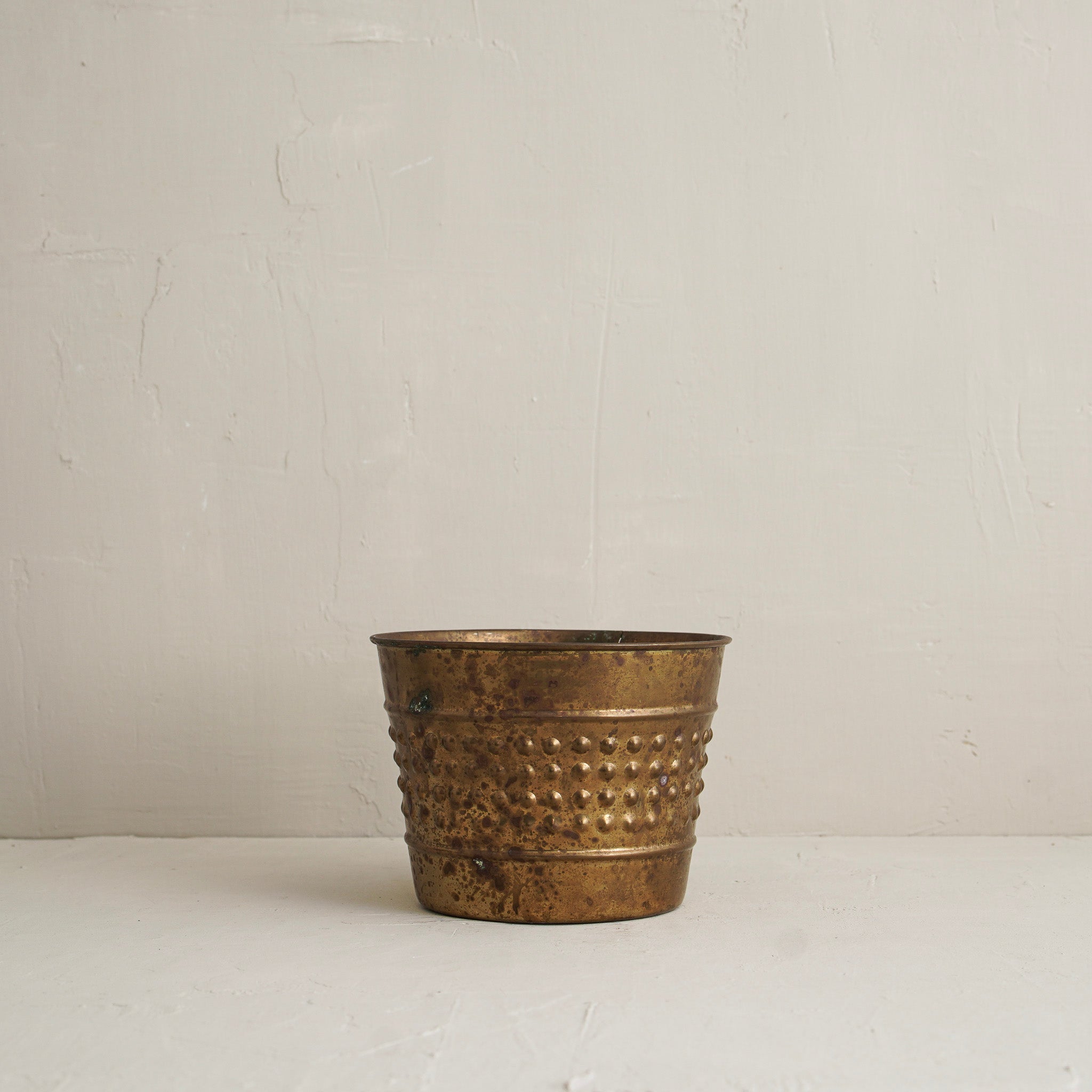Yuska Tarnished Planter