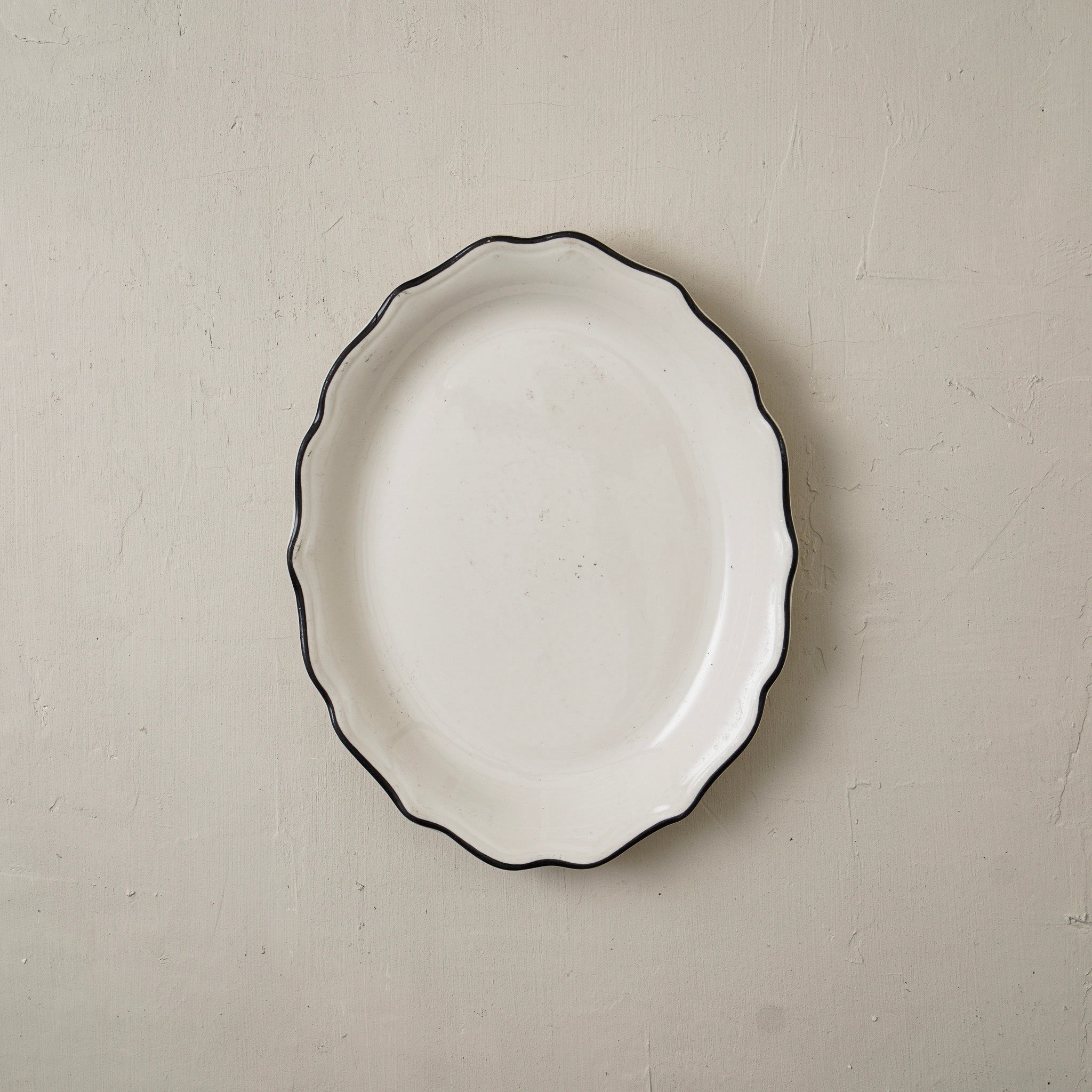 Patik Scalloped Platter