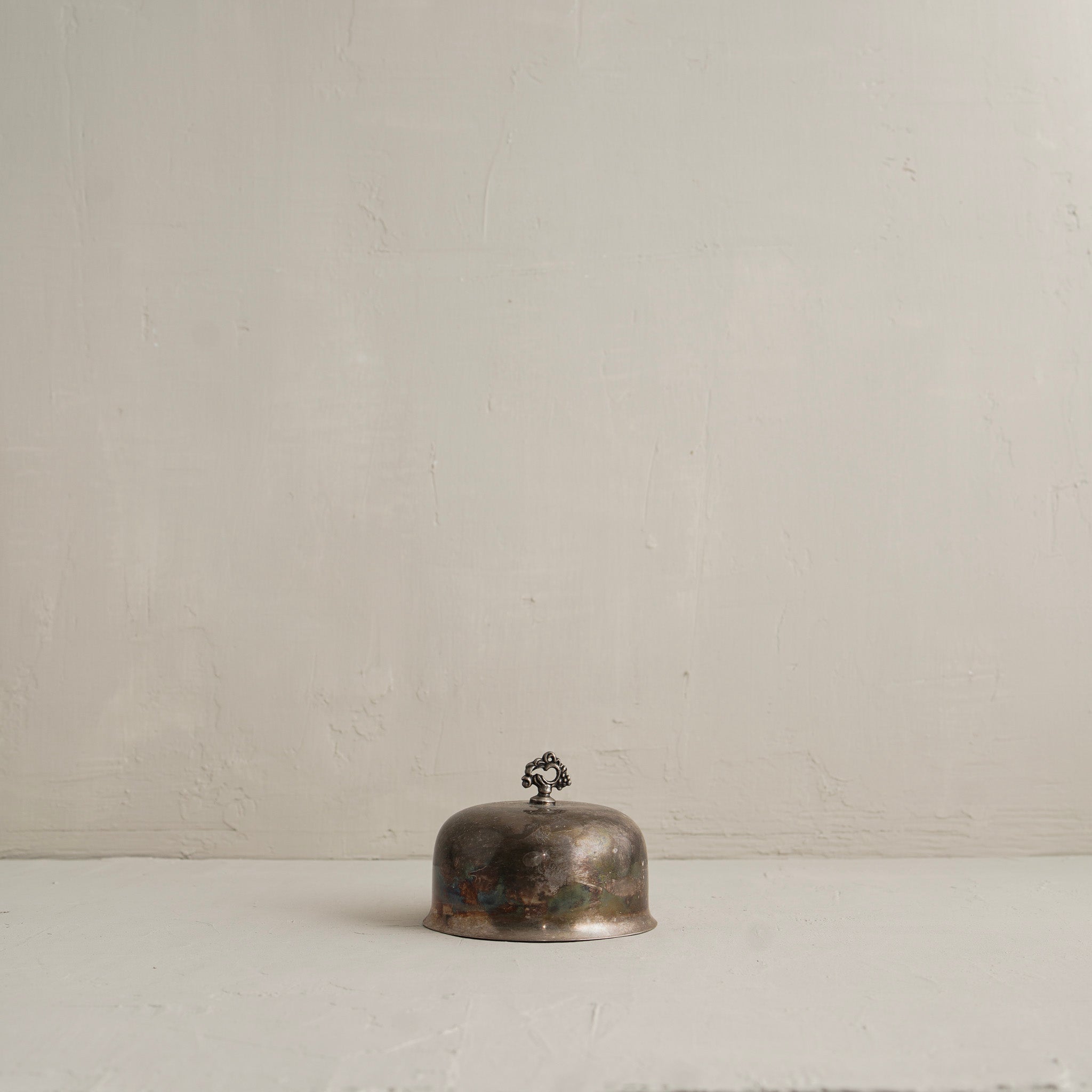 Seno Tarnished Petite Cloche