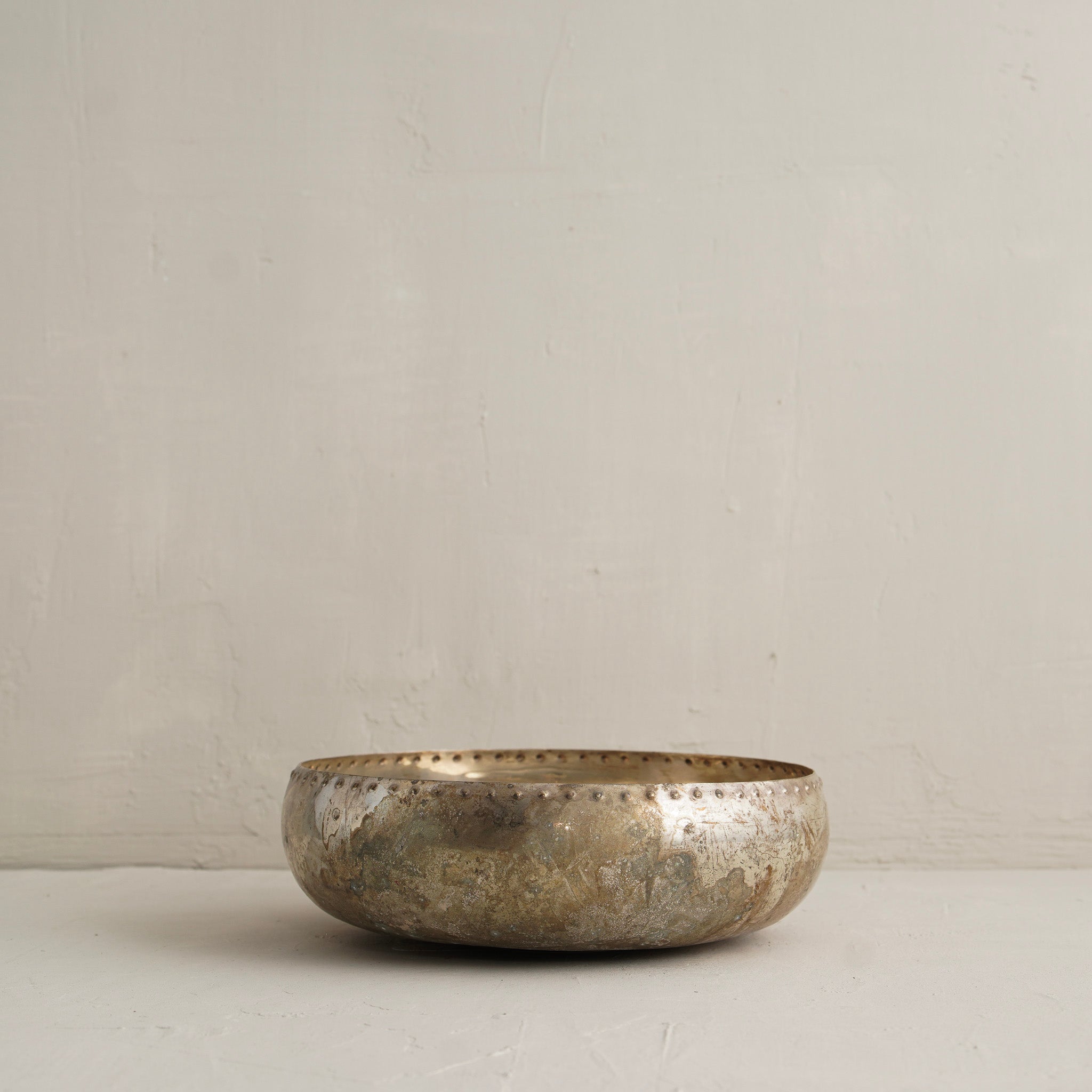 Uva Tarnished Bowl