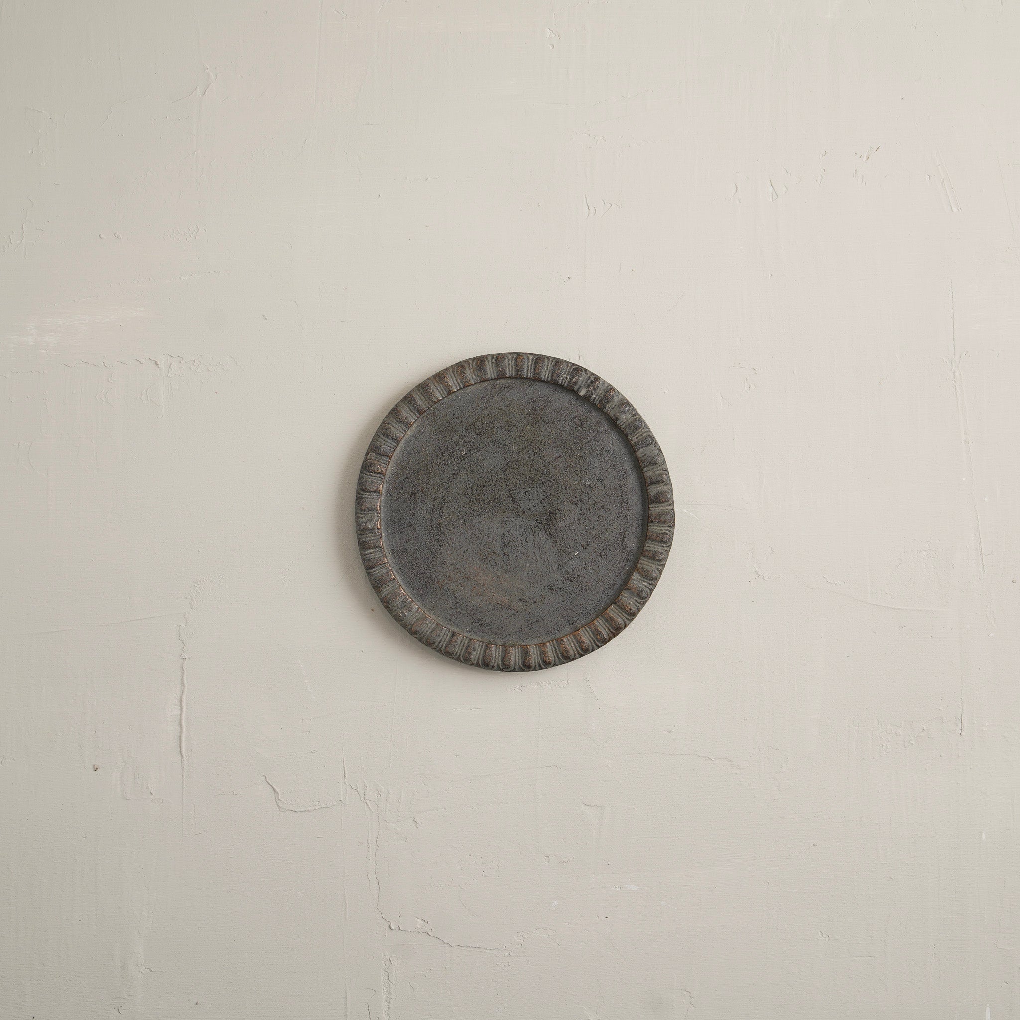 Gavo Tarnished Trivet