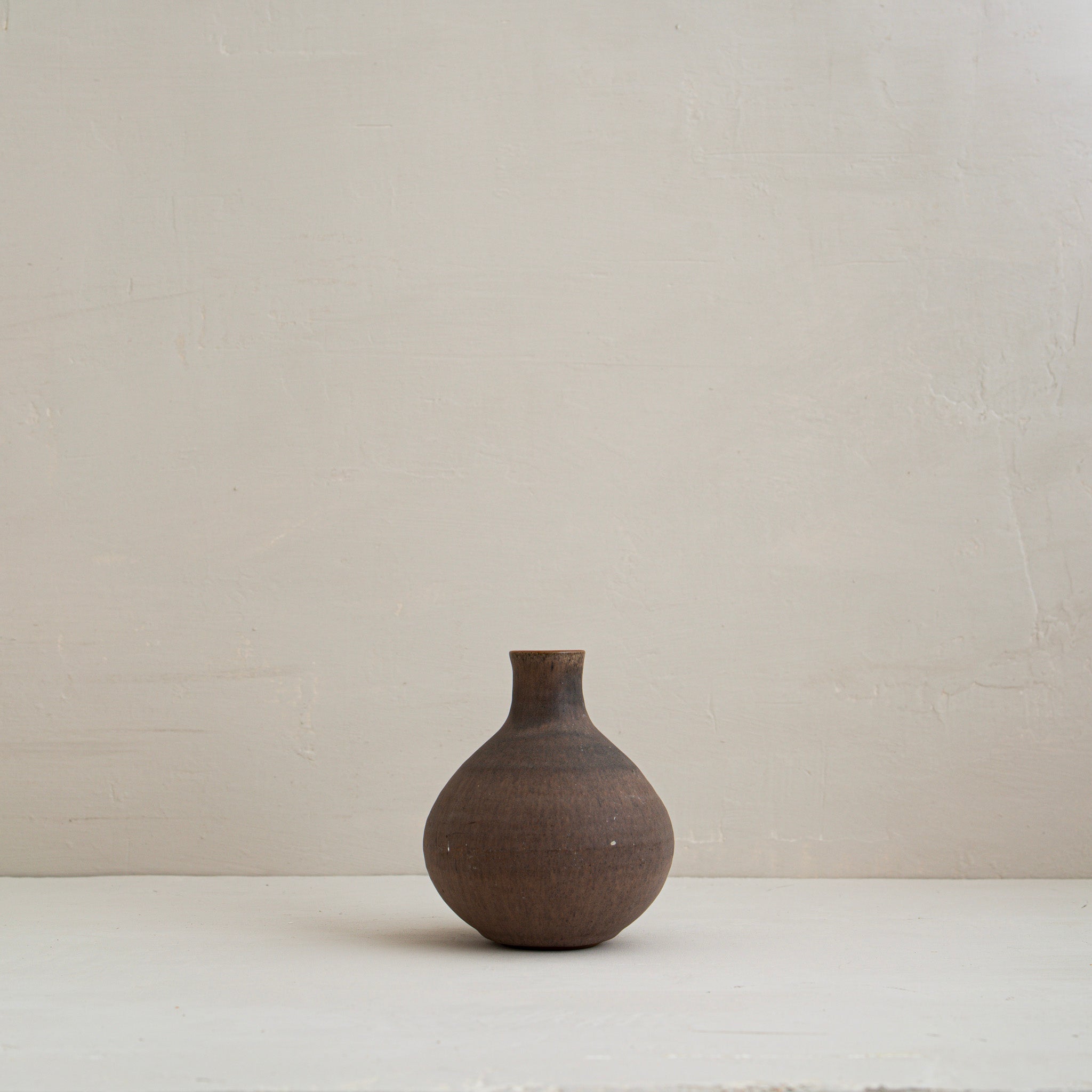 Noamae Vase