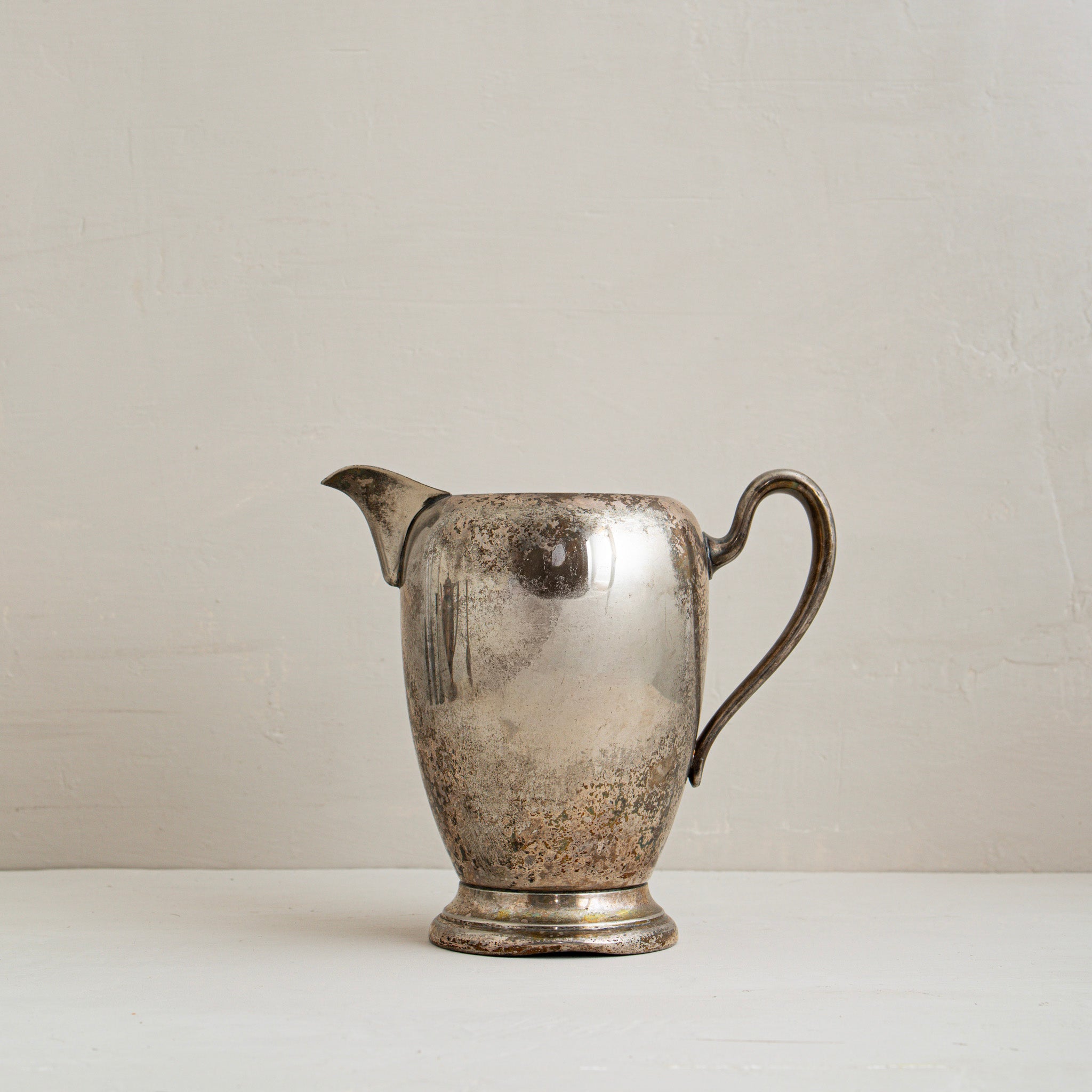 Brava Pitcher