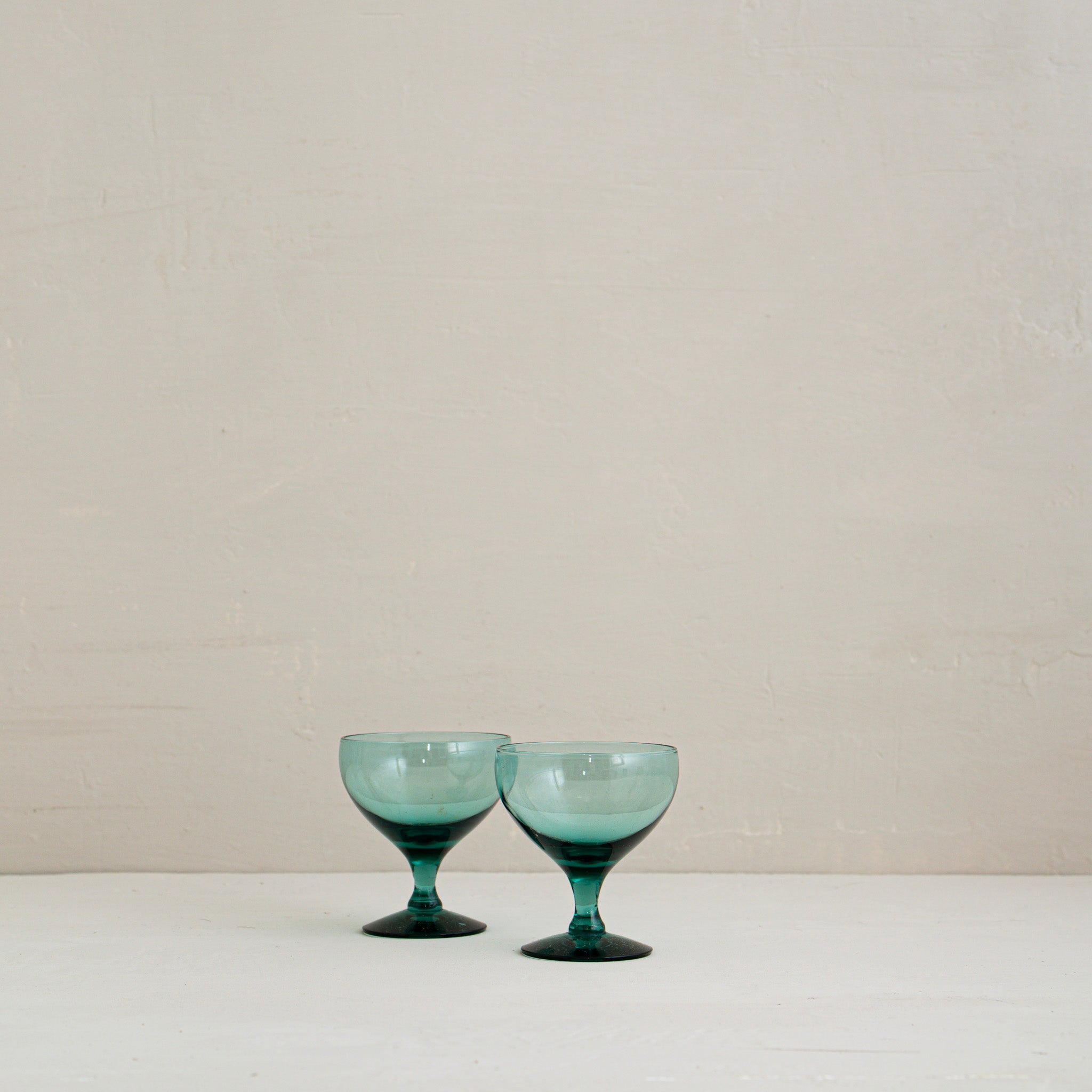 Novaen Glass