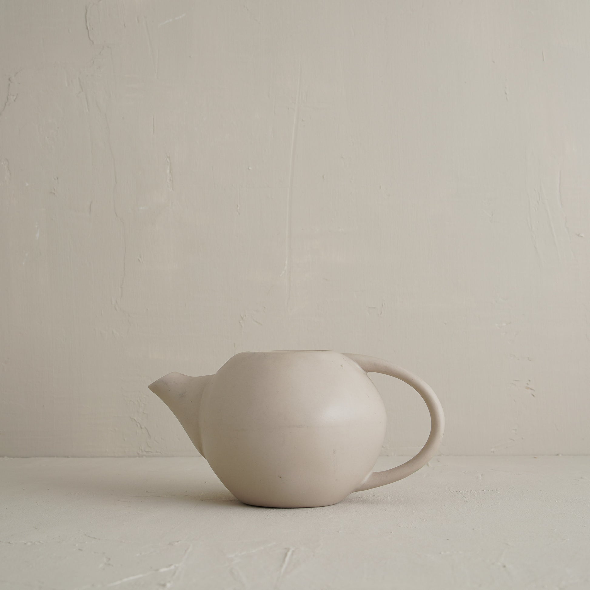 Jutia Teapot