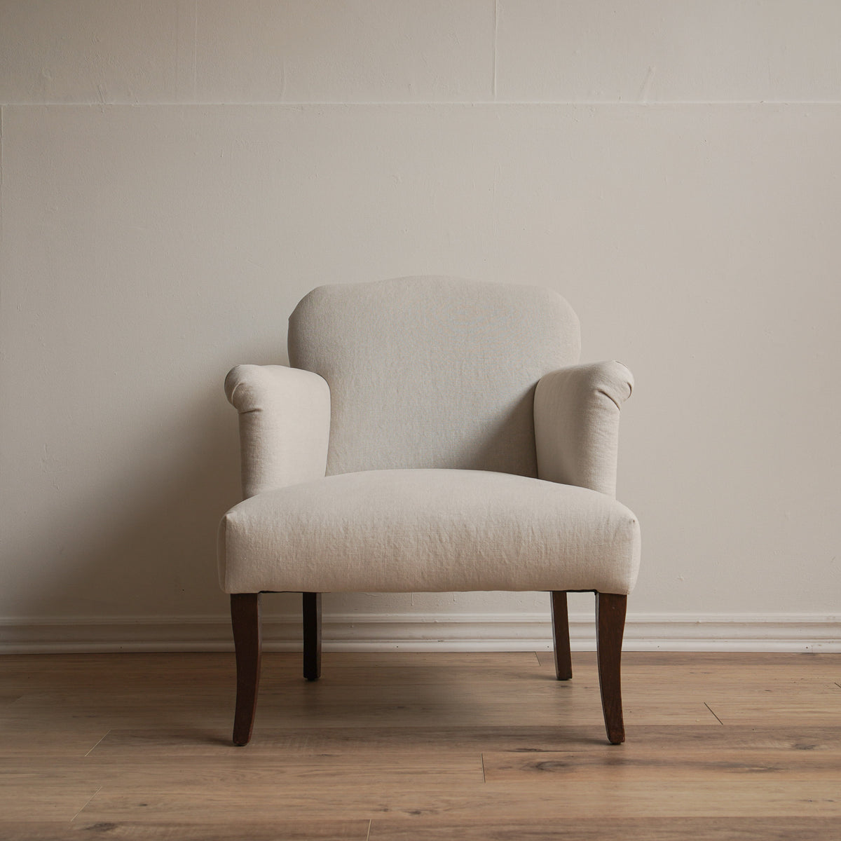 Elia Chair