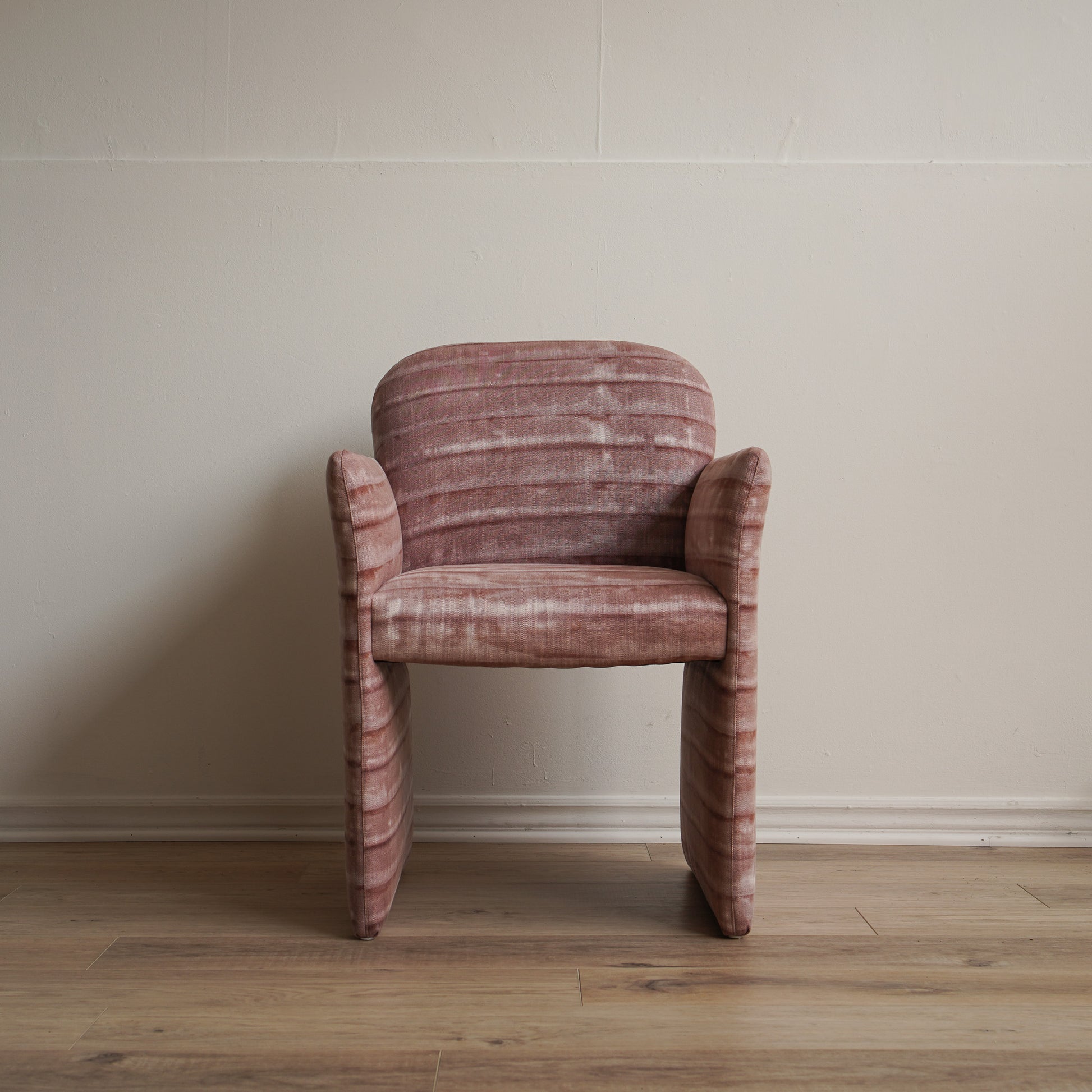 Trine Chair