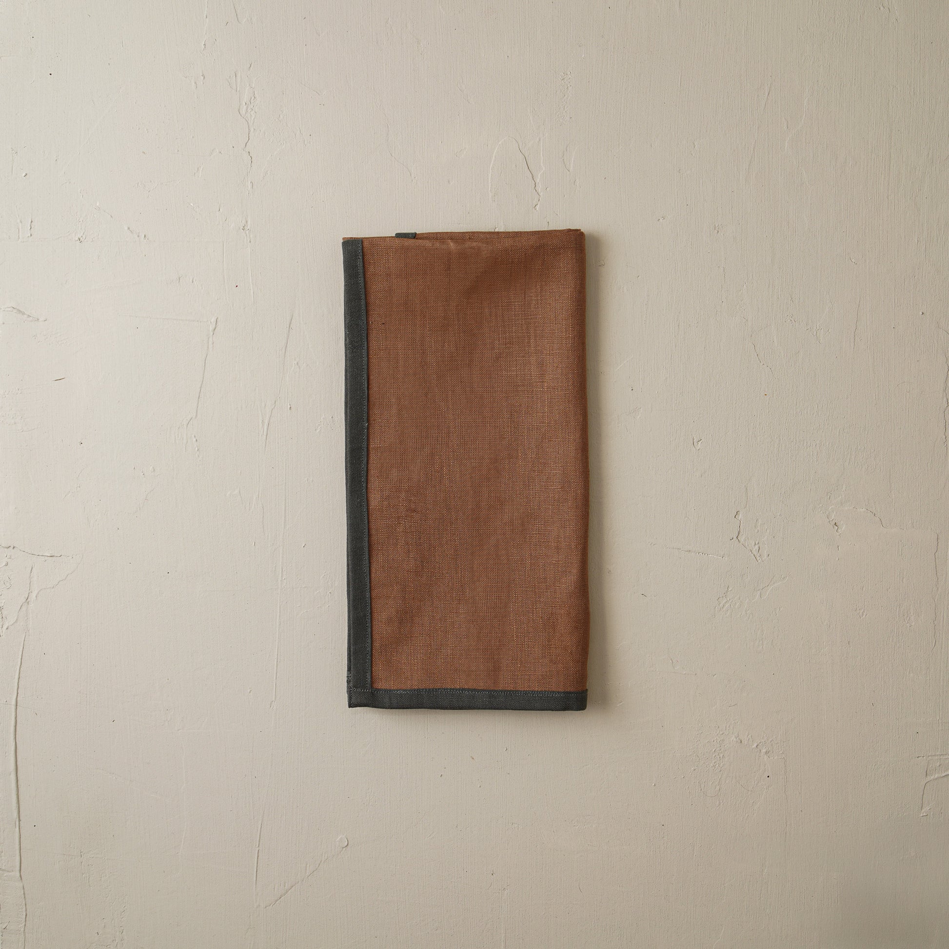Lien Napkin