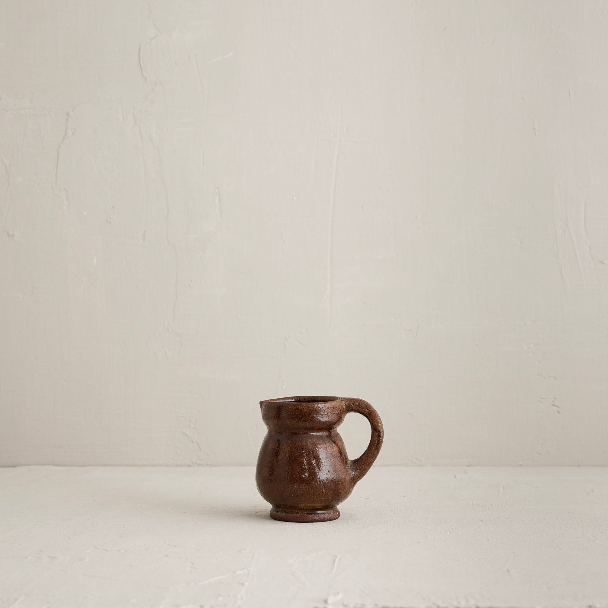 Hespera Petit Pitcher